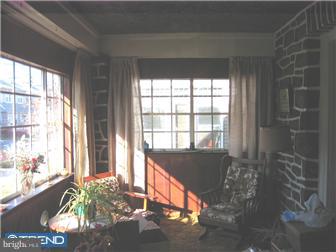 23 Overhill Road Upper Darby, PA 19082 - Photo 2 of 12