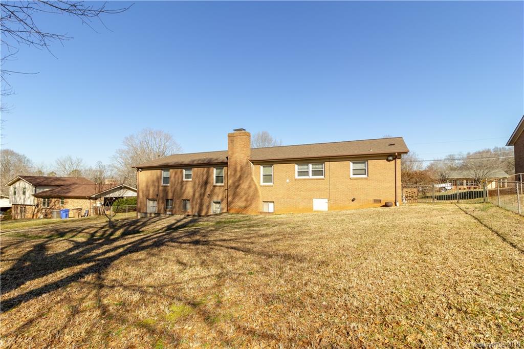 1311 Briarcliff Road Shelby, NC 28152 - Photo 4 of 21 Gallery Image 4