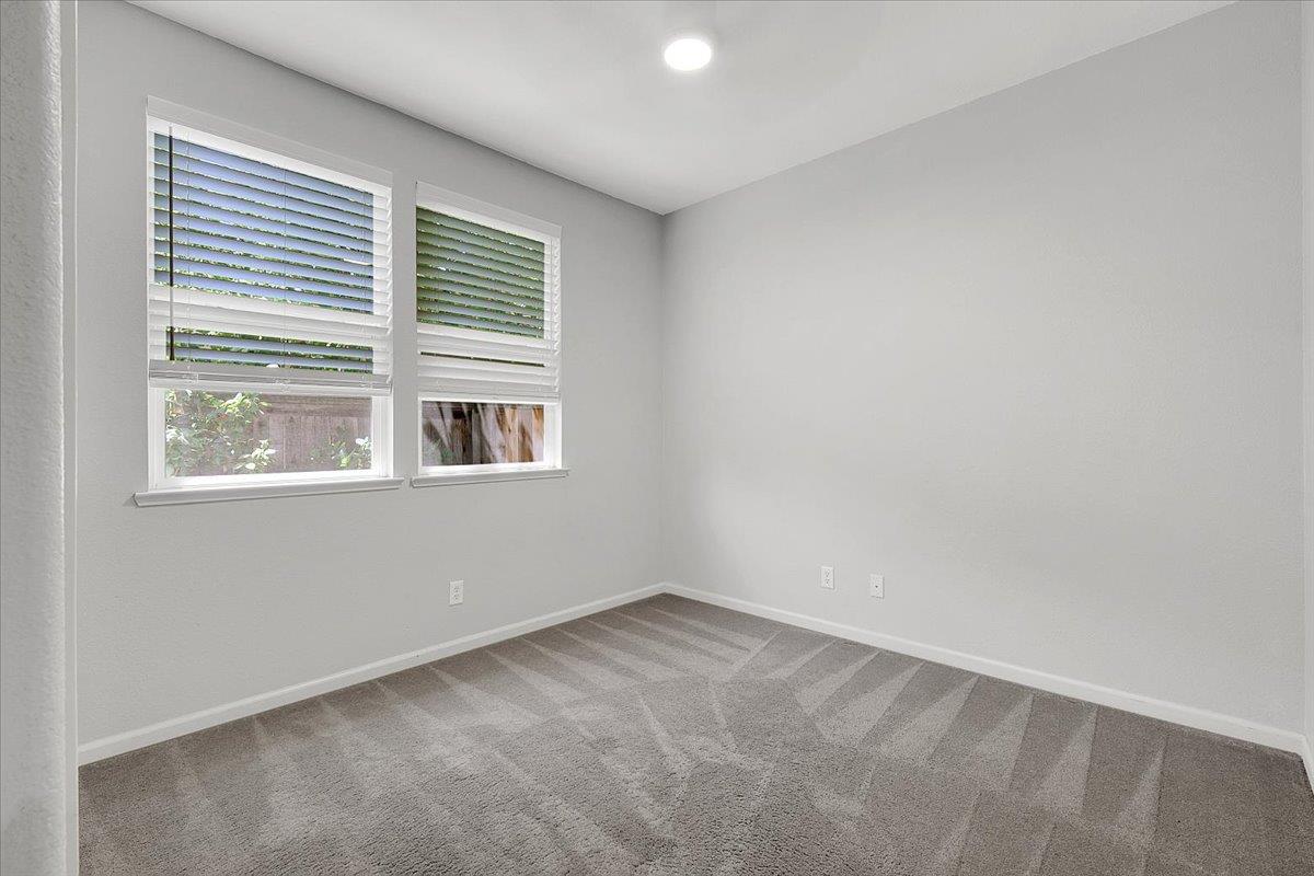 1668 Abilene Circle Rocklin, CA 95765 - Photo 33 of 58