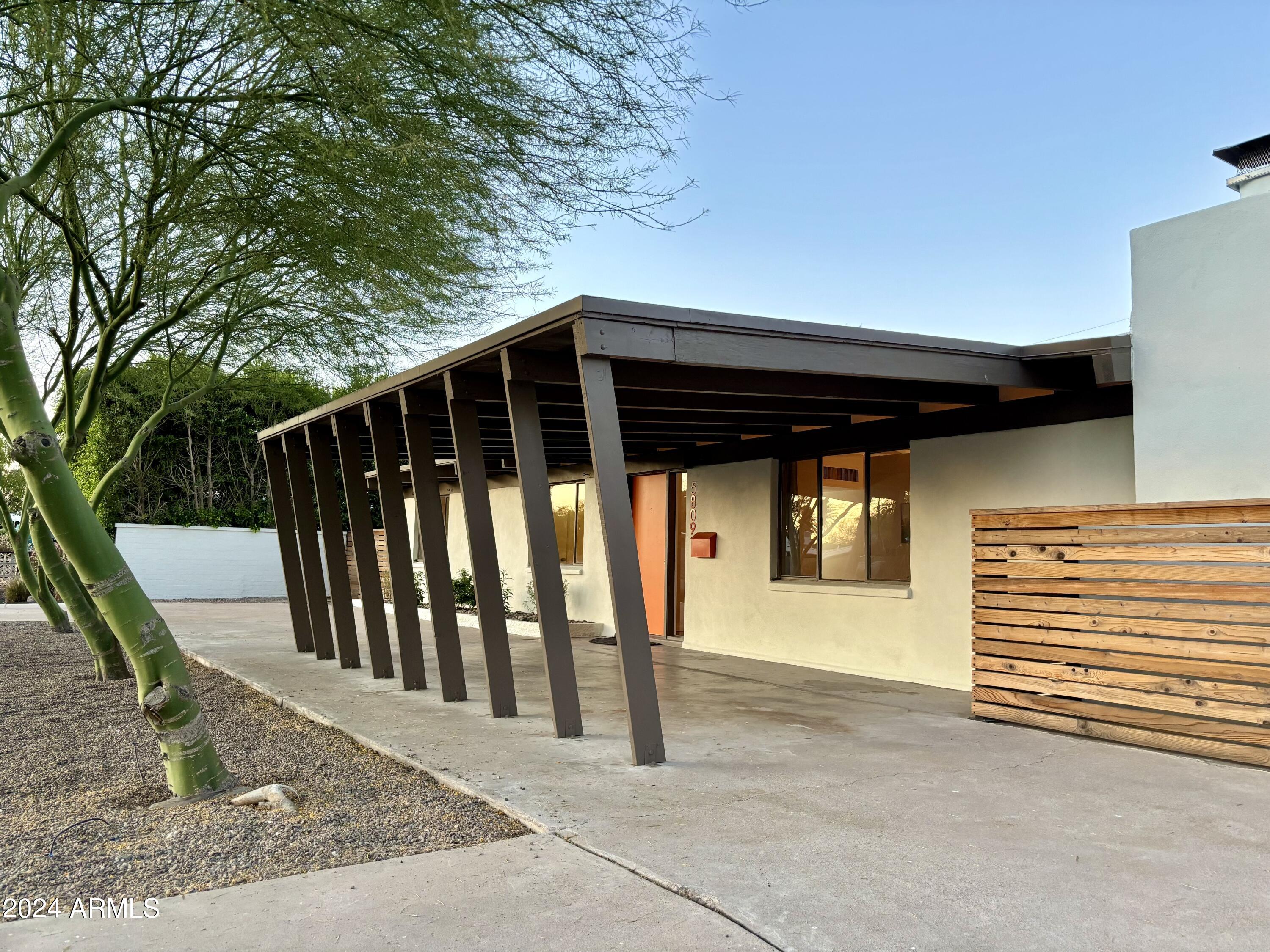 5809 North 11th Street Phoenix, AZ 85014 - Photo 4 of 23 Carport 3
