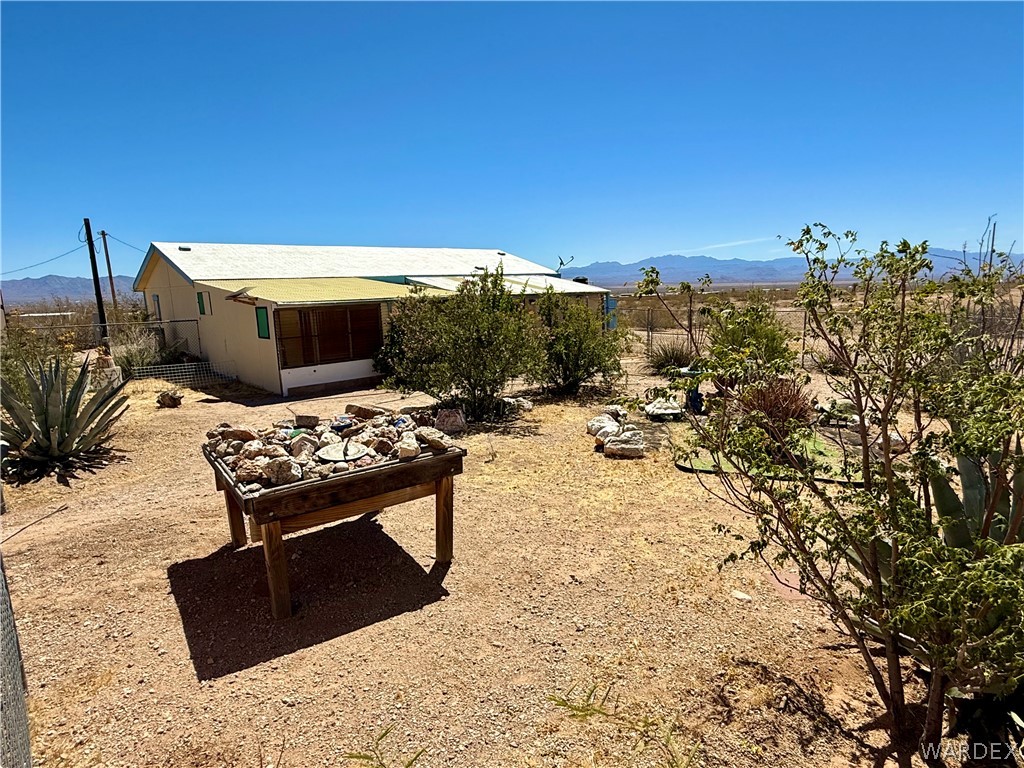 1949 Elgin Road Golden Valley, AZ 86413 - Photo 30 of 41