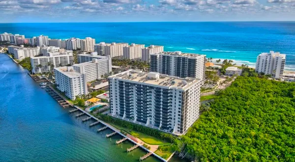 $7,400 | 3400 South Ocean Boulevard, Unit 3L, Highland Beach, FL 33487
