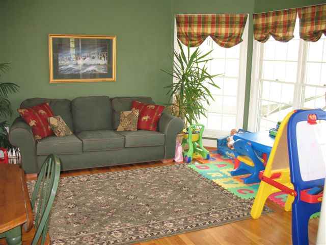 660 Southerlin Road Fountain Inn, SC 29644 - Photo 13 of 18