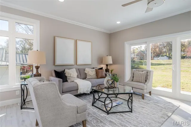 $890,000 | 512 West 2nd Street, Washington, MO 63090