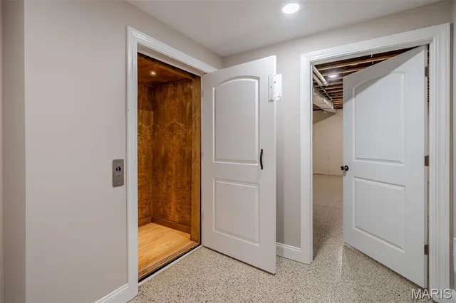 $890,000 | 512 West 2nd Street, Washington, MO 63090