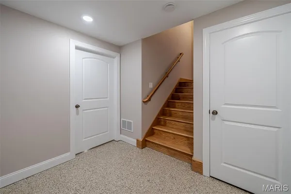 $890,000 | 512 West 2nd Street, Washington, MO 63090