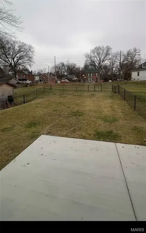 $890,000 | 512 West 2nd Street, Washington, MO 63090