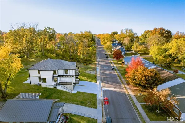 $890,000 | 512 West 2nd Street, Washington, MO 63090