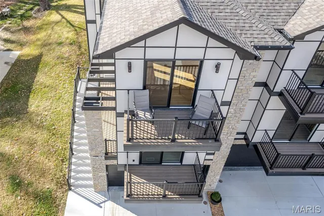 $890,000 | 512 West 2nd Street, Washington, MO 63090