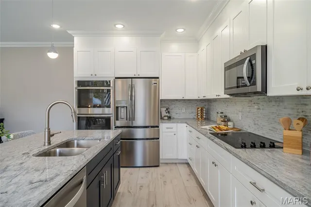 $890,000 | 512 West 2nd Street, Washington, MO 63090