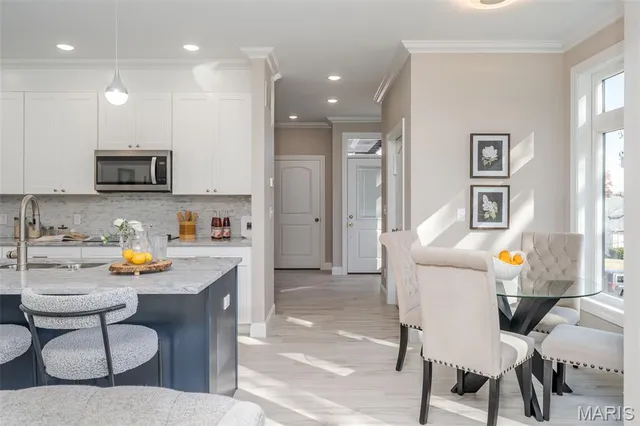 $890,000 | 512 West 2nd Street, Washington, MO 63090