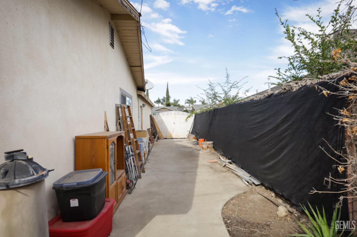 Undisclosed Address Bakersfield, CA 93306 - Photo 22 of 22 a view of entryway
