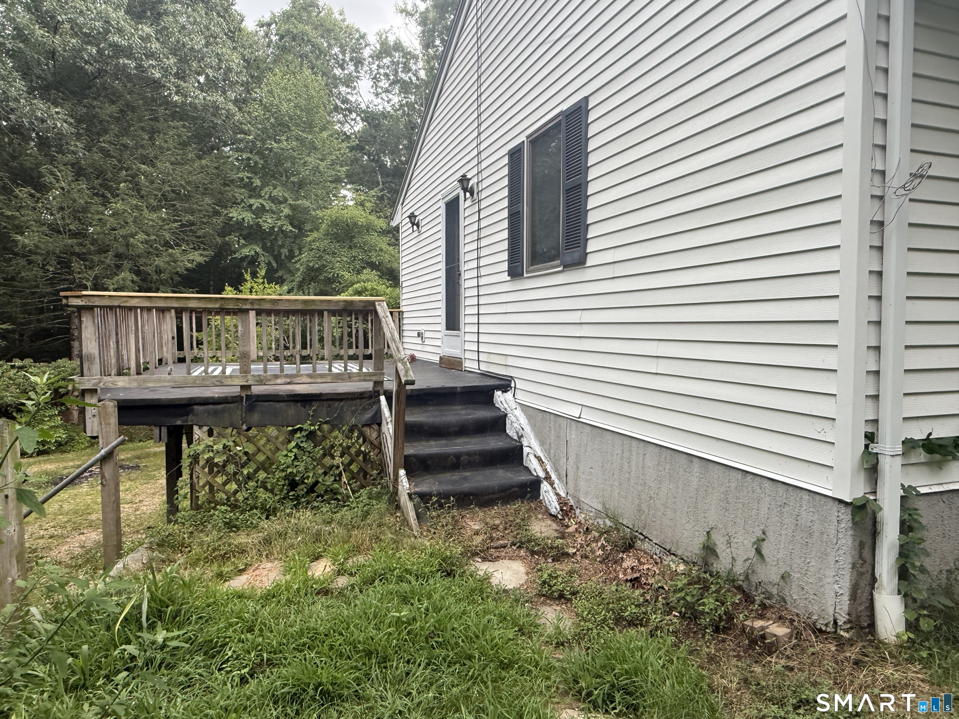 421 Modock Road Putnam, CT 06260 - Photo 7 of 13