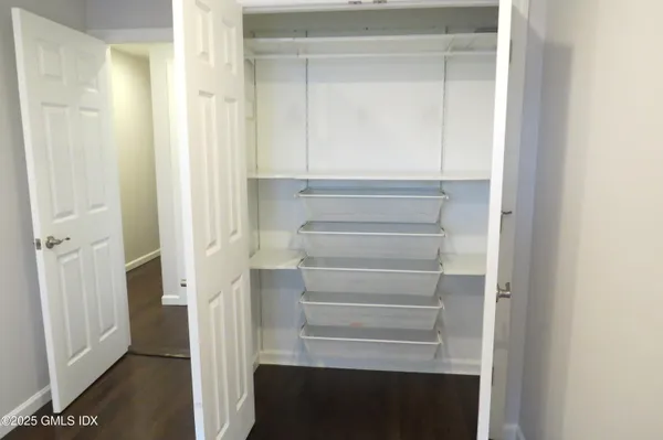 $3,800 | 68 Pemberwick Road, Unit 1, Greenwich, CT 06831