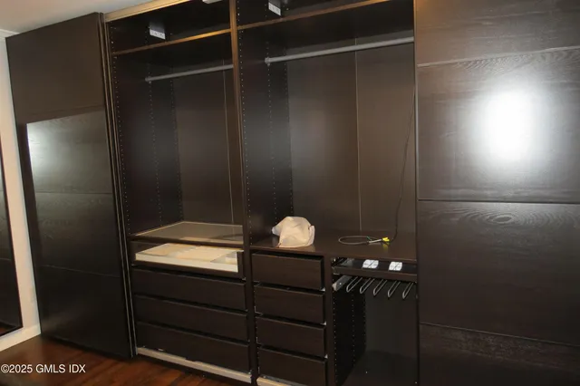 $4,350 | 68 Pemberwick Road, Unit 1, Greenwich, CT 06831