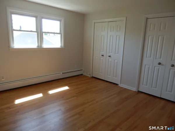 $2,600 | 306 Grovers Avenue, Bridgeport, CT 06605
