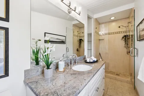 $2,639,000 | 146 Palm Avenue, San Carlos, CA 94070
