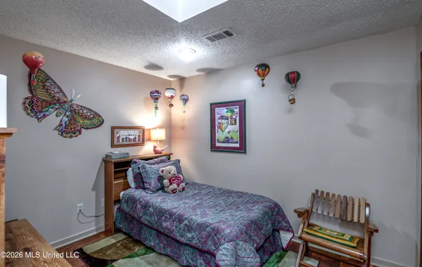 $575,000 | 402 Glen Cove Road, Brandon, MS 39047