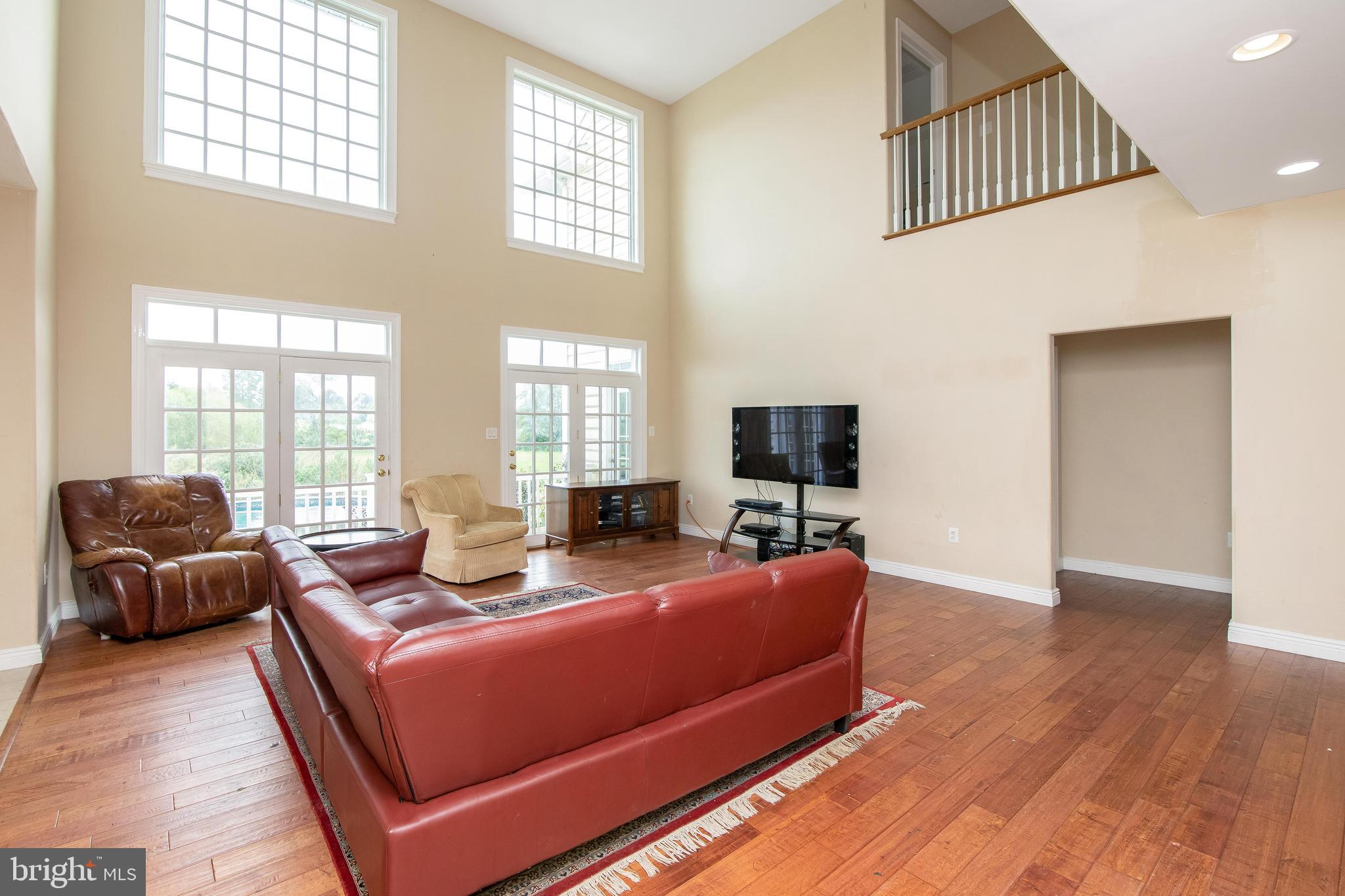 324 East Lake Road Pilesgrove, NJ 08098 - Photo 12 of 75