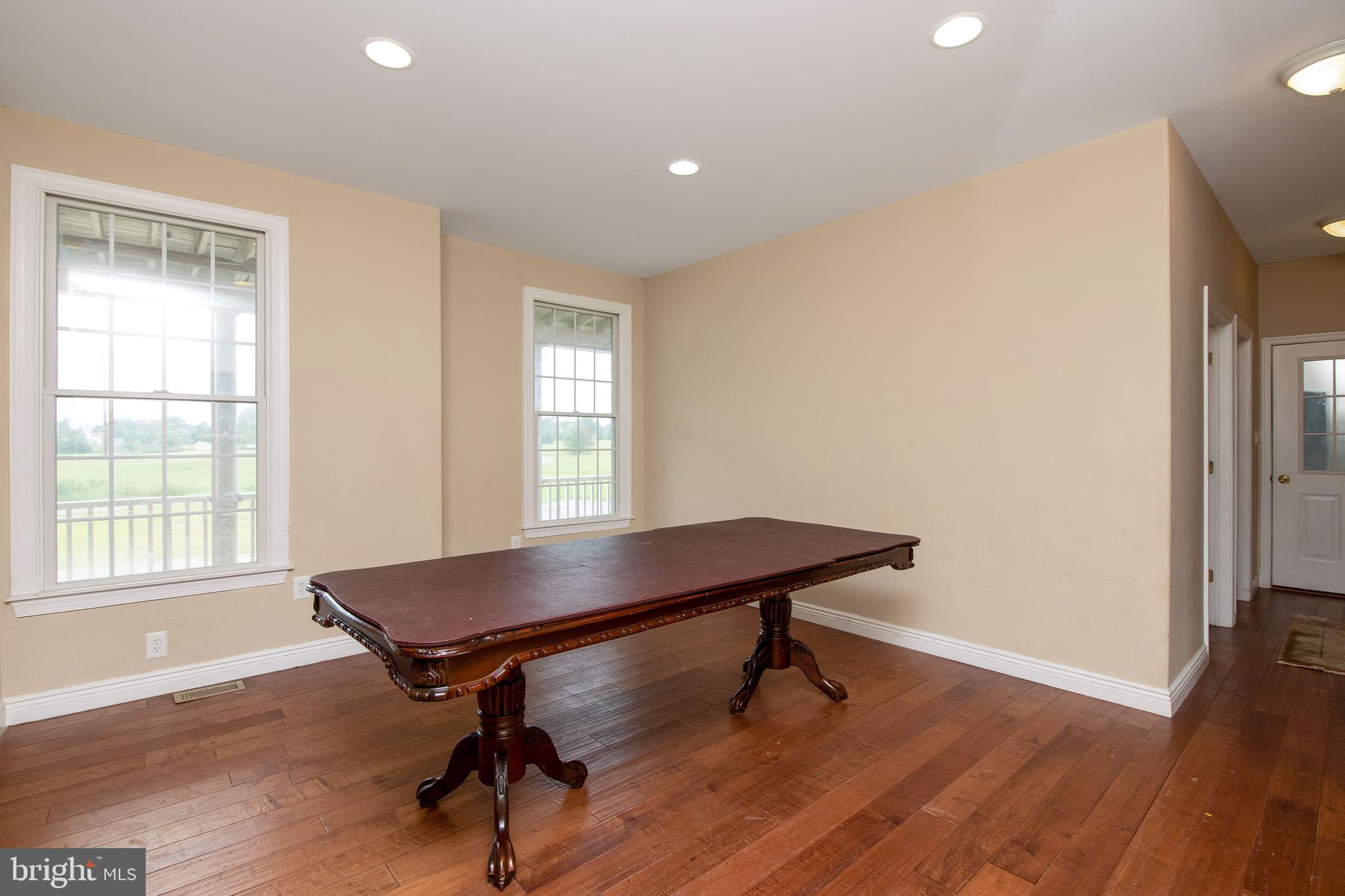 324 East Lake Road Pilesgrove, NJ 08098 - Photo 14 of 75