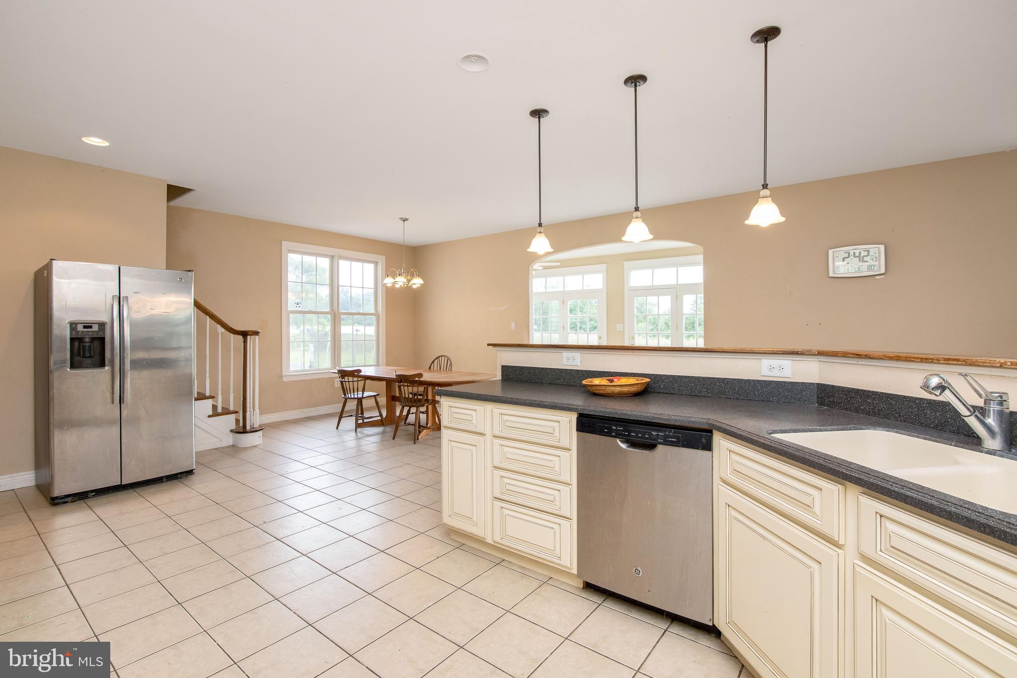 324 East Lake Road Pilesgrove, NJ 08098 - Photo 22 of 75