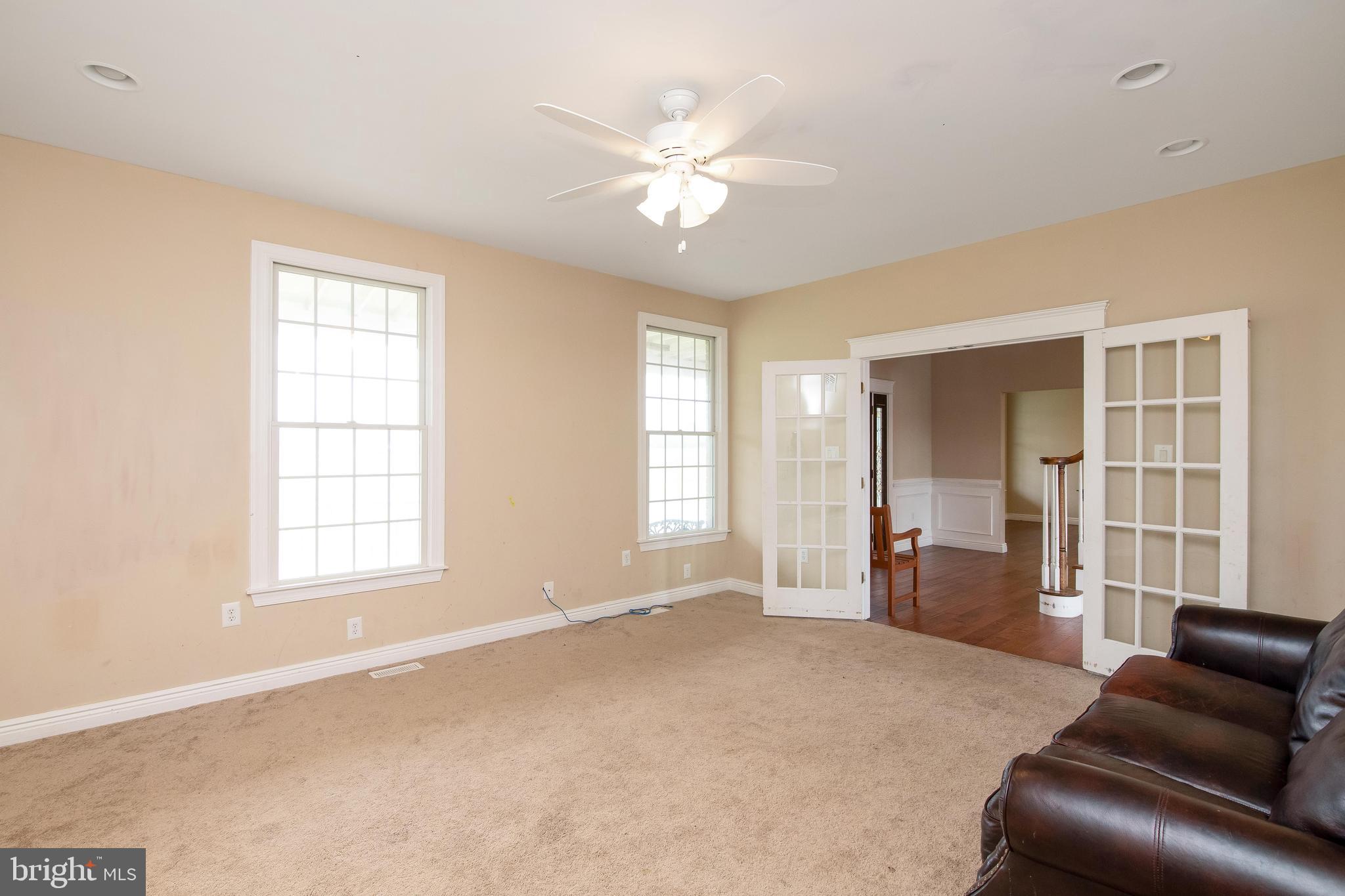 324 East Lake Road Pilesgrove, NJ 08098 - Photo 26 of 75