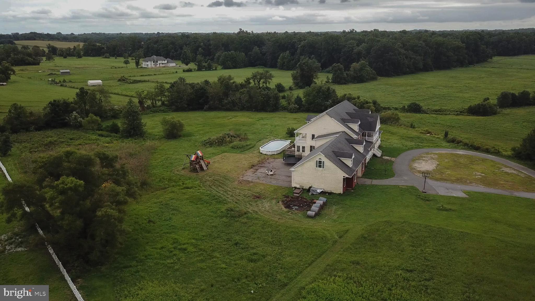 324 East Lake Road Pilesgrove, NJ 08098 - Photo 5 of 75