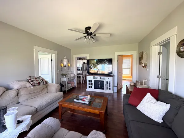 $289,000 | 861 East 800 South, Kingman, IN 47952