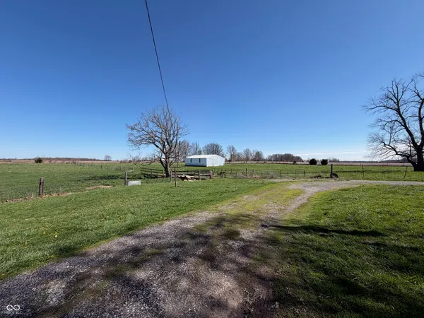 $289,000 | 861 East 800 South, Kingman, IN 47952