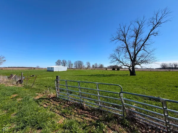 $289,000 | 861 East 800 South, Kingman, IN 47952