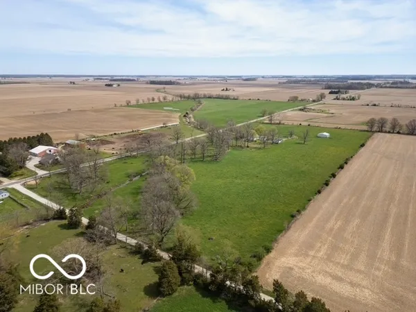 $289,000 | 861 East 800 South, Kingman, IN 47952