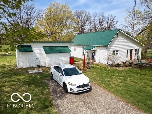 $289,000 | 861 East 800 South, Kingman, IN 47952