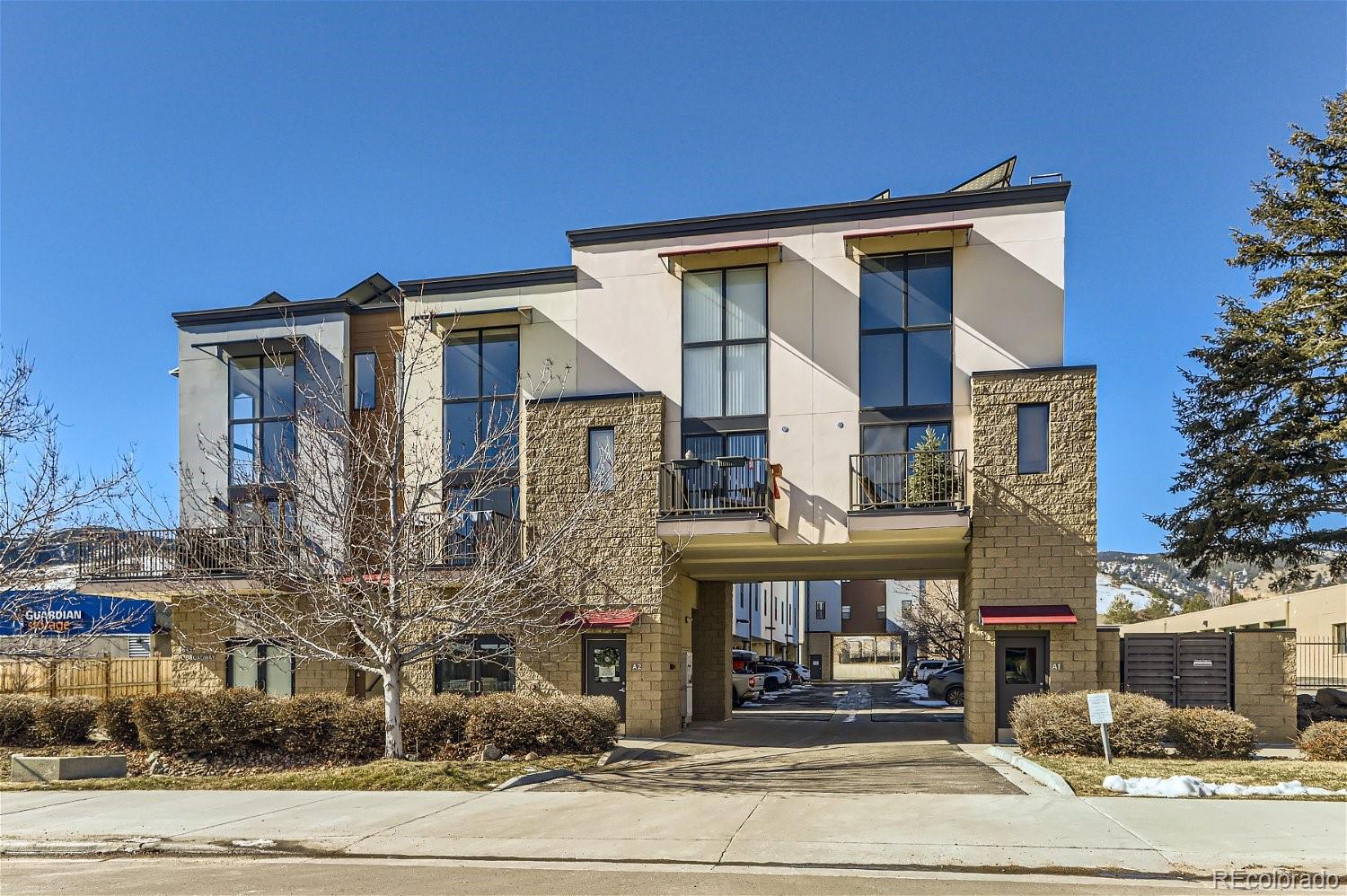 4645 Broadway, Unit B8 Boulder, CO 80304 - Photo 37 of 39 front view of a building with a street