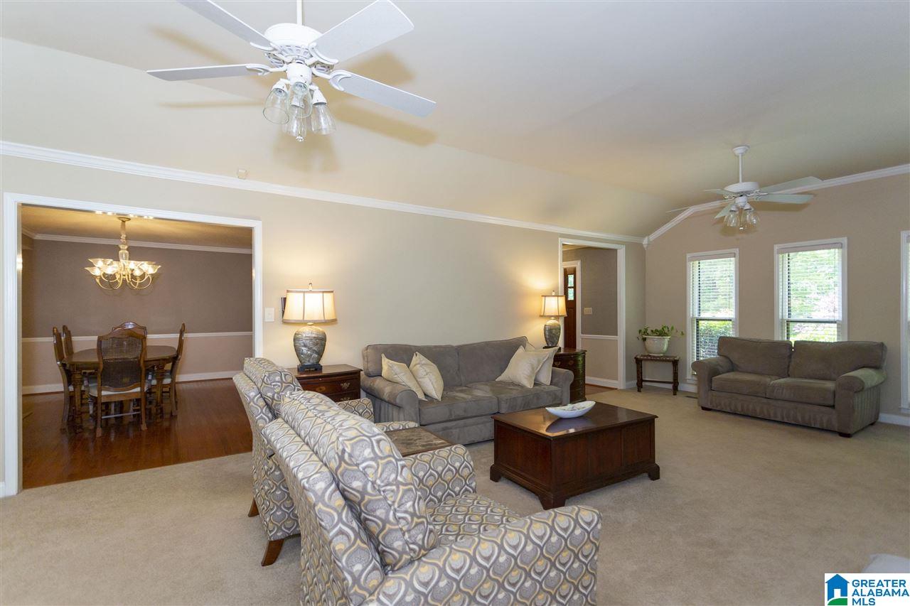 305 Miller Circle Pelham, AL 35124 - Photo 8 of 43