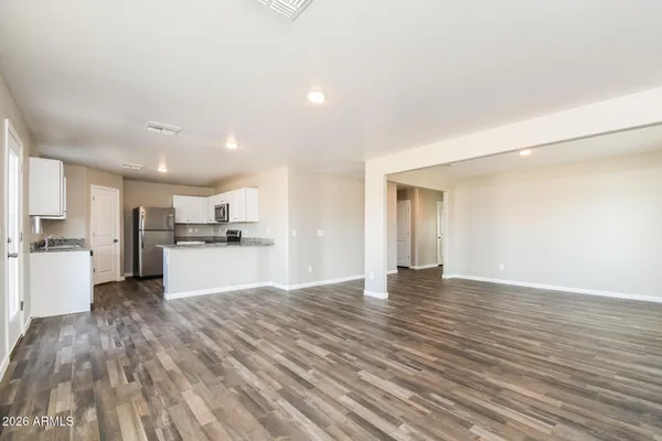 $2,000 | 8764 West Reventon Drive, Arizona City, AZ 85123