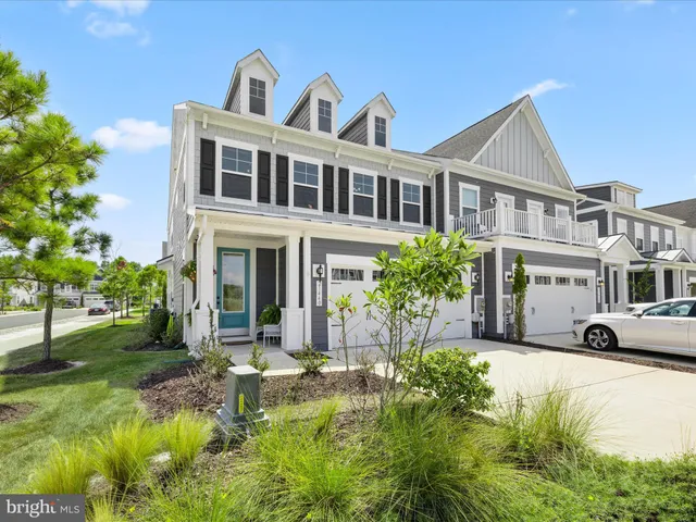 $755,000 | 21440 Sweetwater Square, Selbyville, DE 19975