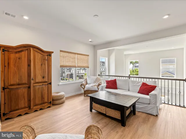 $755,000 | 21440 Sweetwater Square, Selbyville, DE 19975