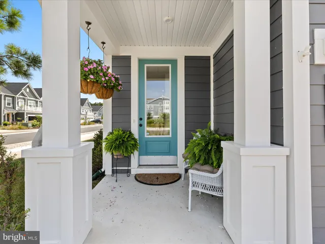 $755,000 | 21440 Sweetwater Square, Selbyville, DE 19975