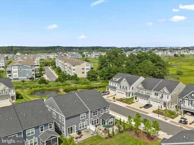 $755,000 | 21440 Sweetwater Square, Selbyville, DE 19975