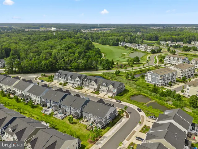 $755,000 | 21440 Sweetwater Square, Selbyville, DE 19975