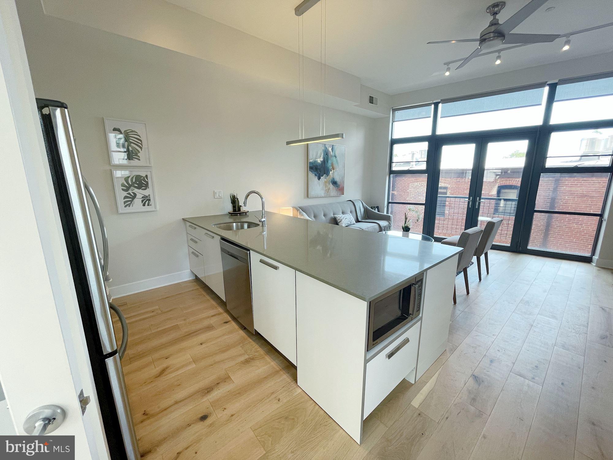 2426 Ontario Road Northwest, Unit 305 Washington, DC 20009 - Photo 11 of 26