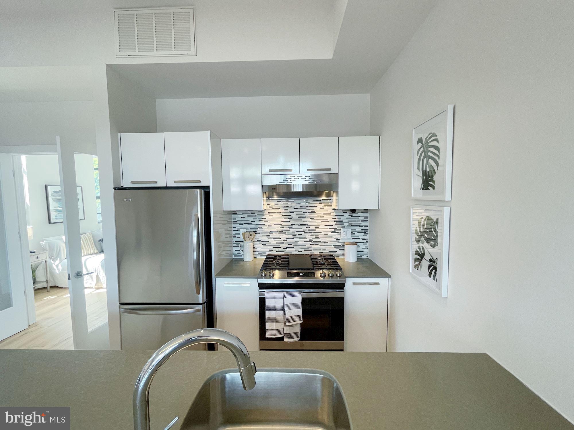 2426 Ontario Road Northwest, Unit 305 Washington, DC 20009 - Photo 15 of 26