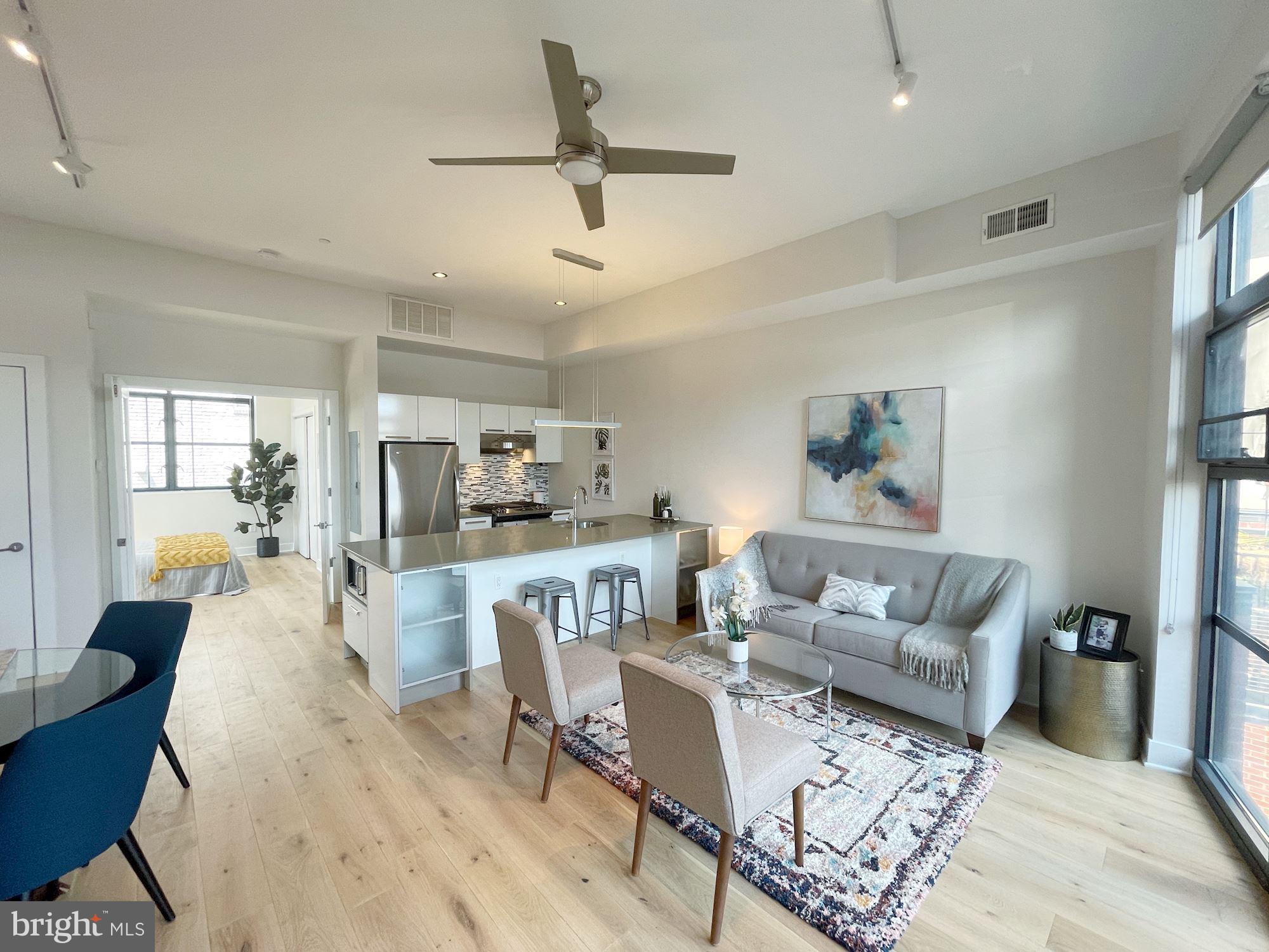 2426 Ontario Road Northwest, Unit 305 Washington, DC 20009 - Photo 8 of 26