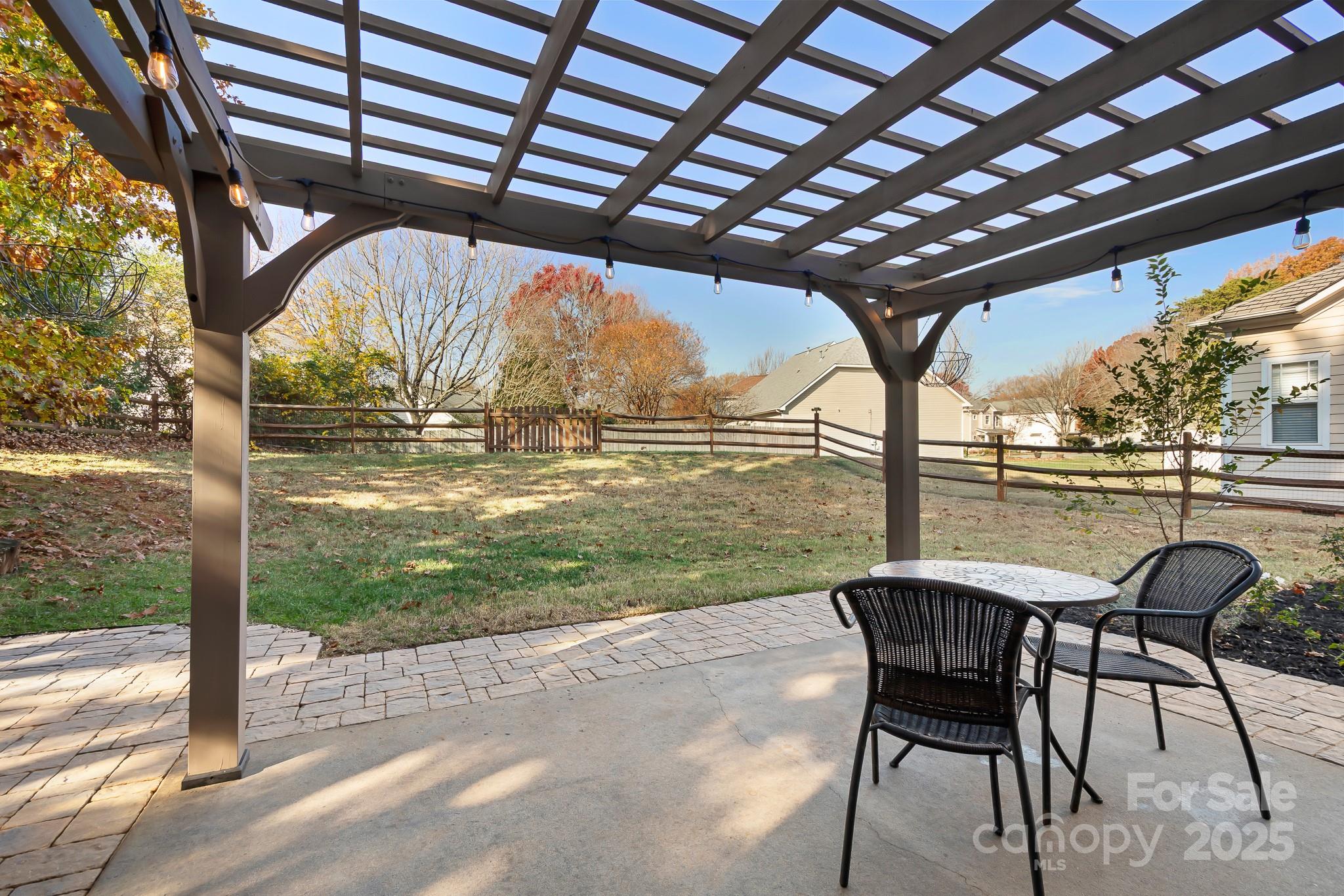 20332 Colony Point Lane Cornelius, NC 28031 - Photo 3 of 48