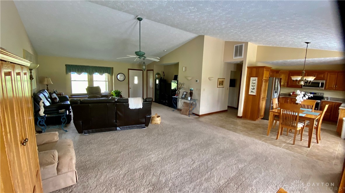 2475 Federal Road Xenia, OH 45385 - Photo 6 of 40 Gallery Image 6