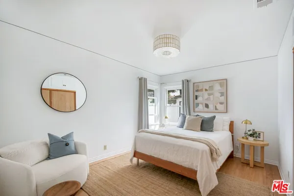$936,000 | 4012 West 58th Place, Los Angeles, CA 90043
