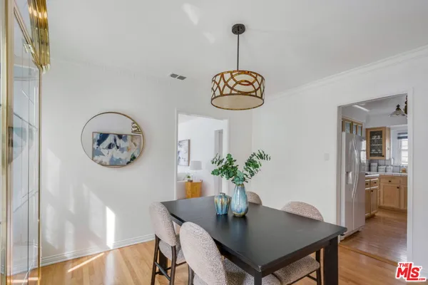 $936,000 | 4012 West 58th Place, Los Angeles, CA 90043