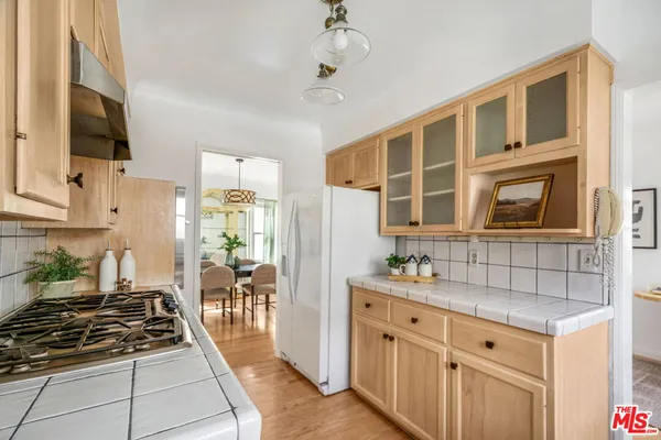 $936,000 | 4012 West 58th Place, Los Angeles, CA 90043
