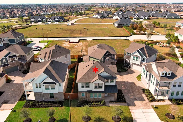 $2,500 | 7643 Meadow Mouse Lane, Katy, TX 77493