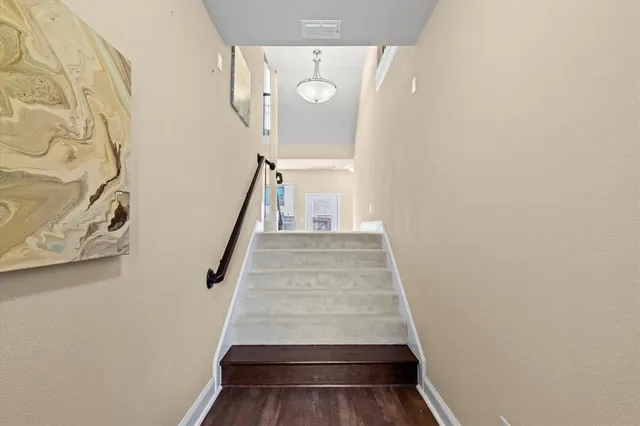 $385,000 | 2660 Venice Drive, Unit 5, Grand Prairie, TX 75054